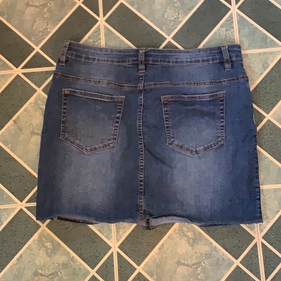 Suko Jeans Skirt size 10 women’s - Picture 2 of 3